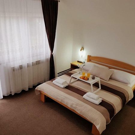 Guesthouse Kovacevic Кореница Екстериор снимка