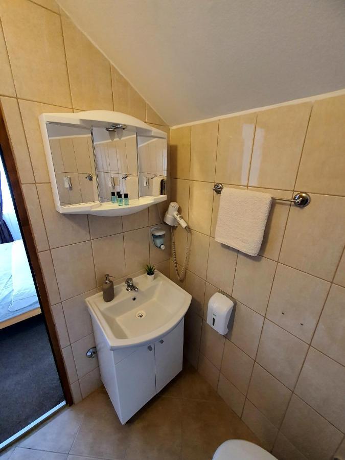 Guesthouse Kovacevic Кореница Екстериор снимка