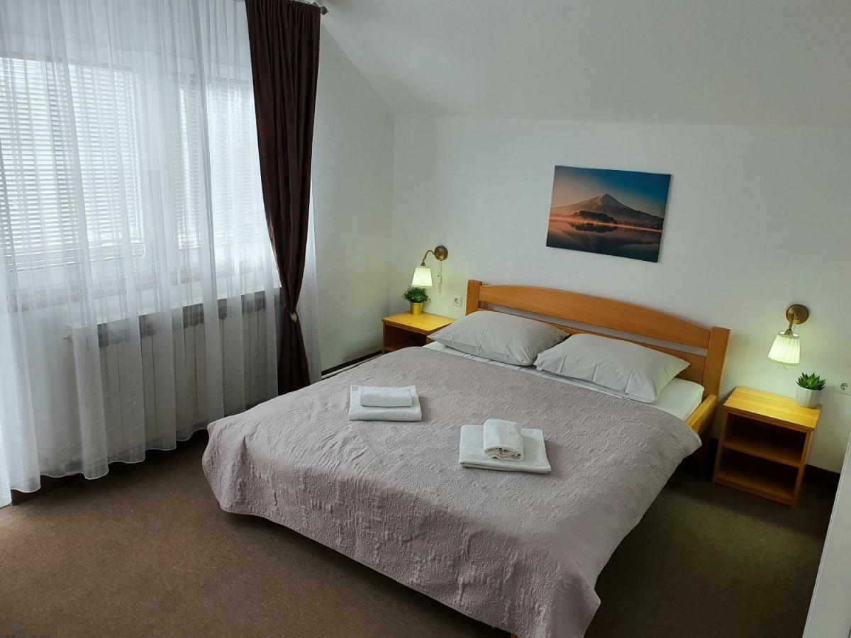 Guesthouse Kovacevic Кореница Екстериор снимка