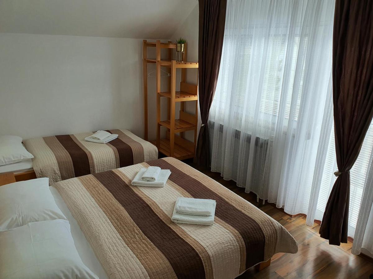 Guesthouse Kovacevic Кореница Екстериор снимка