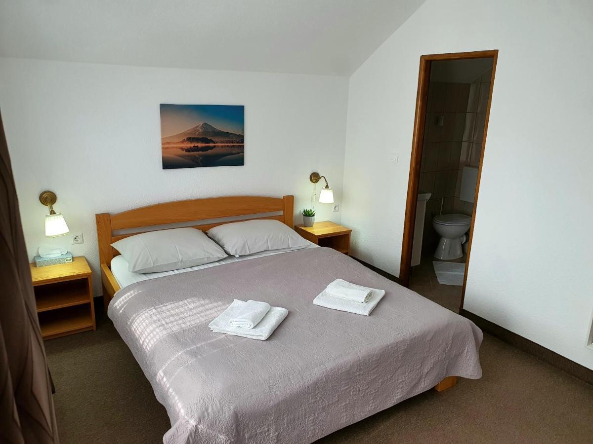 Guesthouse Kovacevic Кореница Екстериор снимка