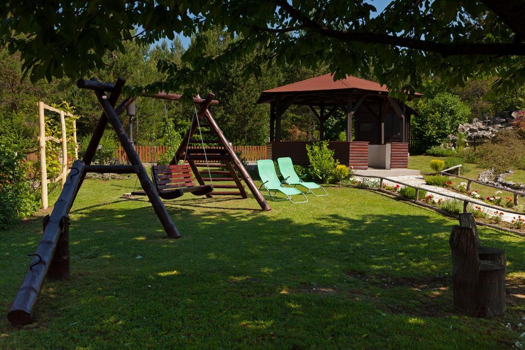 Guesthouse Kovacevic Кореница Екстериор снимка