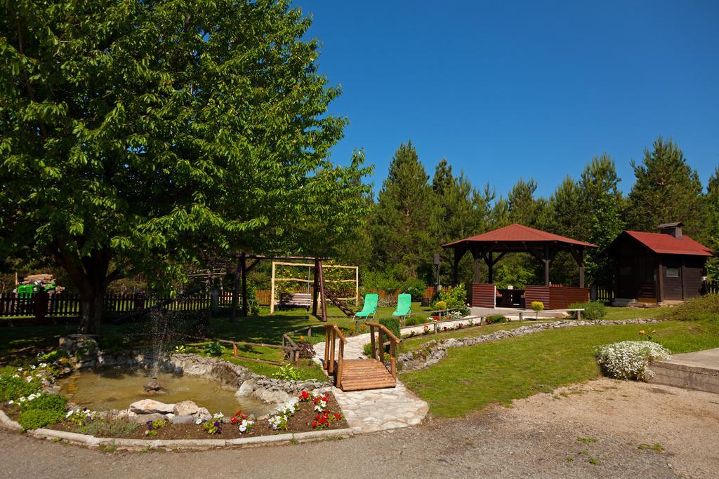 Guesthouse Kovacevic Кореница Екстериор снимка