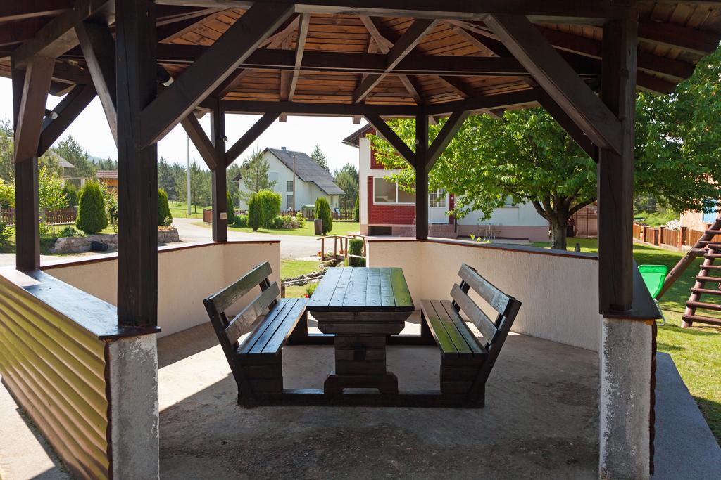 Guesthouse Kovacevic Кореница Екстериор снимка
