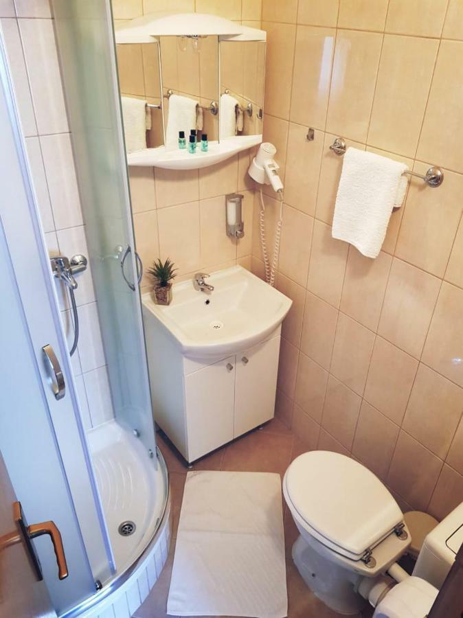 Guesthouse Kovacevic Кореница Екстериор снимка