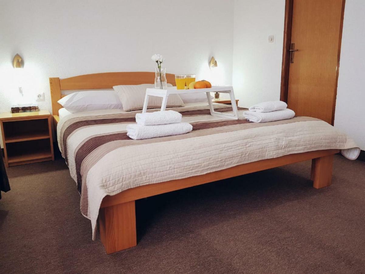 Guesthouse Kovacevic Кореница Екстериор снимка